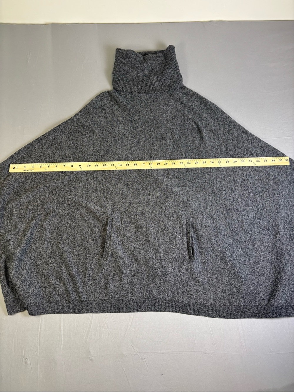 JOIE 100% Wool Turtleck Poncho Style Seeater Size Small in Gray - Picture 5 of 9